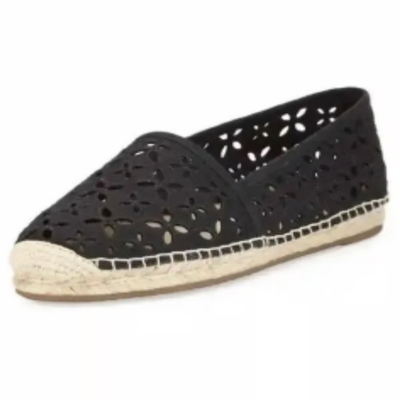 New Michael Kors Darci Black Eyelet Canvas Espadrilles Flat Shoe Slip On Sz 9.5 - Picture 2 of 13